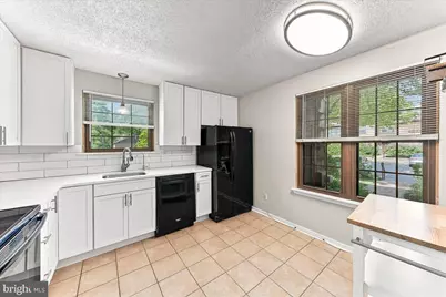 40 Witherspoon Court, Wayne, PA 19087 - Photo 4