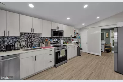 174 Seltzer Avenue, Coatesville, PA 19320 - Photo 12