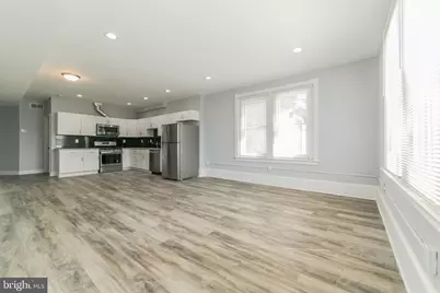 217 W Lancaster Avenue #2, Downingtown, PA 19335 - Photo 2