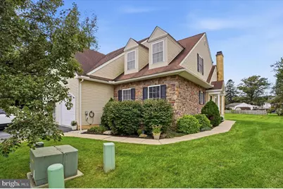 99 Waynebrook Drive, Honey Brook, PA 19344 - Photo 1