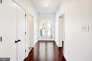 9 Avignon, Devon, PA 19333 - Photo 2