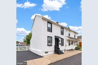 122 North Street, Phoenixville, PA 19460 - Photo 2