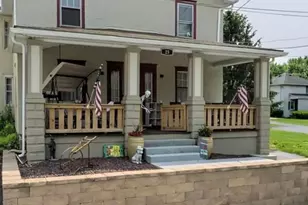 25 W Main St, Elverson, PA 19520 - Photo 1