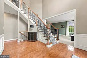 239 Windham Dr, Exton, PA 19341 - Photo 2