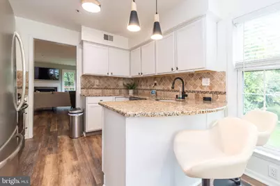 402 Hartford Square #55, West Chester, PA 19380 - Photo 6