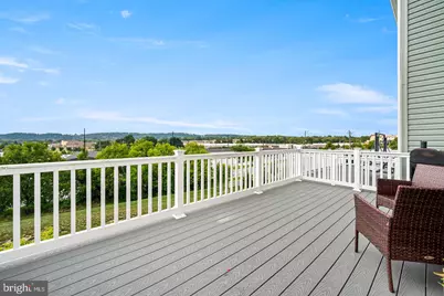 240 Chase Drive, Downingtown, PA 19335 - Photo 4