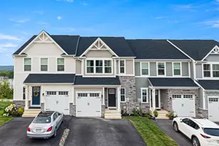 240 Chase Dr, Downingtown, PA 19335 - Photo 2