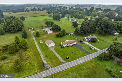 3707 Newark Road, Cochranville, PA 19330 - Photo 2
