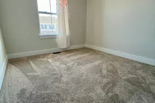 806 Pecan Rd, Spring City, PA 19475 - Photo 10