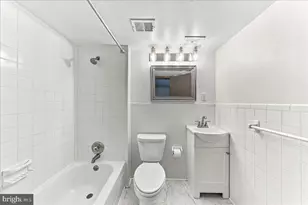 212 S Union St, Kennett Square, PA 19348 - Photo 10
