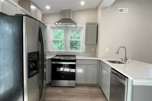 214 S Main St, Spring City, PA 19475 - Photo 8
