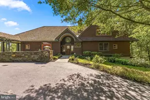 895 Copes Ln, West Chester, PA 19380 - Photo 1