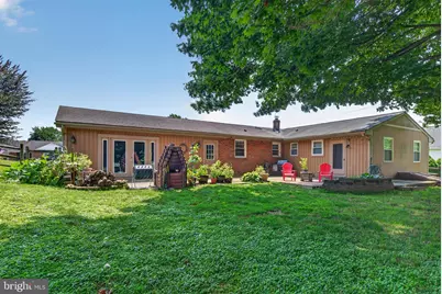 815 W 2nd Avenue, Parkesburg, PA 19365 - Photo 6