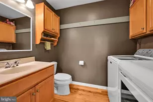 64 Pennsylvania Ave, Phoenixville, PA 19460 - Photo 22