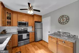 64 Pennsylvania Ave, Phoenixville, PA 19460 - Photo 10