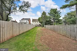 64 Pennsylvania Ave, Phoenixville, PA 19460 - Photo 28