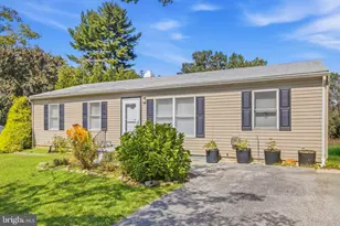 32 Chartwell Rd, West Grove, PA 19390 - Photo 2