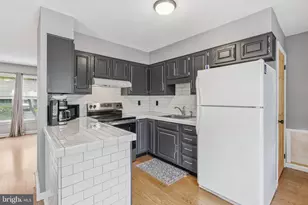 32 Chartwell Rd, West Grove, PA 19390 - Photo 10