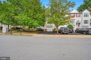 109 Stratford Ct, Malvern, PA 19355 - Photo 4