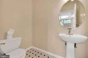 109 Stratford Ct, Malvern, PA 19355 - Photo 18