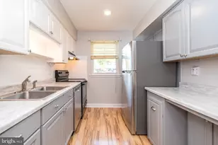 146 Ascot Ct, Downingtown, PA 19335 - Photo 6
