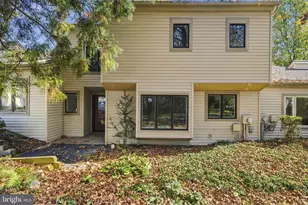 105 Ashton Way, West Chester, PA 19380 - Photo 2
