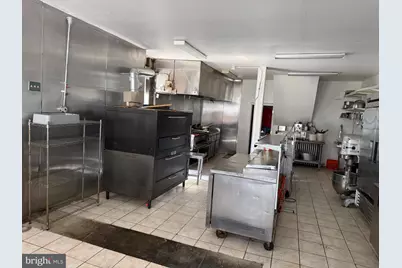 372 S 1st Avenue, Coatesville, PA 19320 - Photo 6
