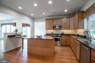 503 Emerson Cir, Chester Springs, PA 19425 - Photo 16