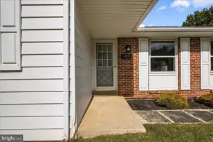 720 S Washington St, Kennett Square, PA 19348 - Photo 4