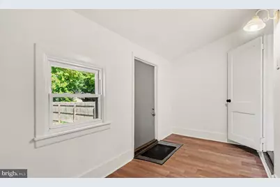 20 Walnut Street, Phoenixville, PA 19460 - Photo 4