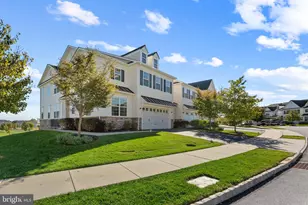 460 Lee Pl, Exton, PA 19341 - Photo 2