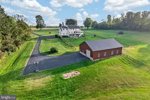 987 N Manor Rd, Honey Brook, PA 19344 - Photo 4