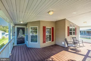 626 Farmland Way, Coatesville, PA 19320 - Photo 2