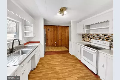 497 Lancaster Avenue, Malvern, PA 19355 - Photo 12