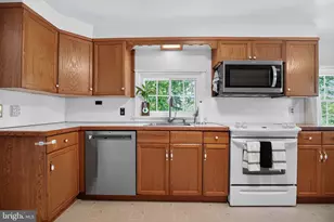 408 Pennsylvania Ave, Avondale, PA 19311 - Photo 10