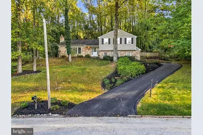 604 Hickory Lane, Berwyn, PA 19312 - Photo 2