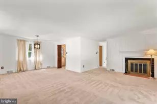 6 Cobblestone Dr, Paoli, PA 19301 - Photo 8