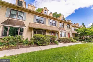 11 Chateau Cir, Chesterbrook, PA 19087 - Photo 2