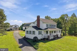 1174 S Hanover St, Pottstown, PA 19465 - Photo 2