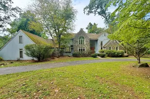 1271 Farm Rd, Berwyn, PA 19312 - Photo 1