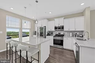 365 Dawson Pl, Downingtown, PA 19335 - Photo 8