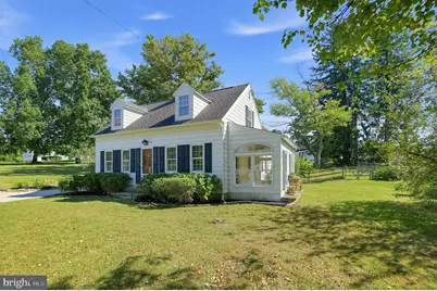 906 Unionville Wawaset Road, Kennett Square, PA 19348 - Photo 2
