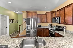 201 Honeycroft Blvd, Cochranville, PA 19330 - Photo 12