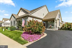 201 Honeycroft Blvd, Cochranville, PA 19330 - Photo 1