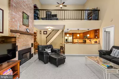 720 Washington Place, Tredyffrin, PA 19087 - Photo 2