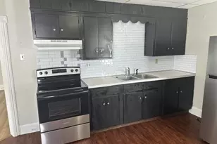 433 W 1st Ave, Parkesburg, PA 19365 - Photo 4