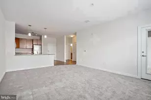 131 Bridge St, Phoenixville, PA 19460 - Photo 2