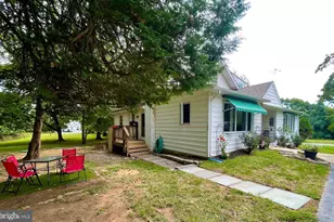 120 Diamond Rock Rd, Phoenixville, PA 19460 - Photo 2
