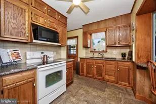 401 Pikeland Ave, Spring City, PA 19475 - Photo 16