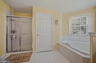 29 Angelica Dr, Avondale, PA 19311 - Photo 40